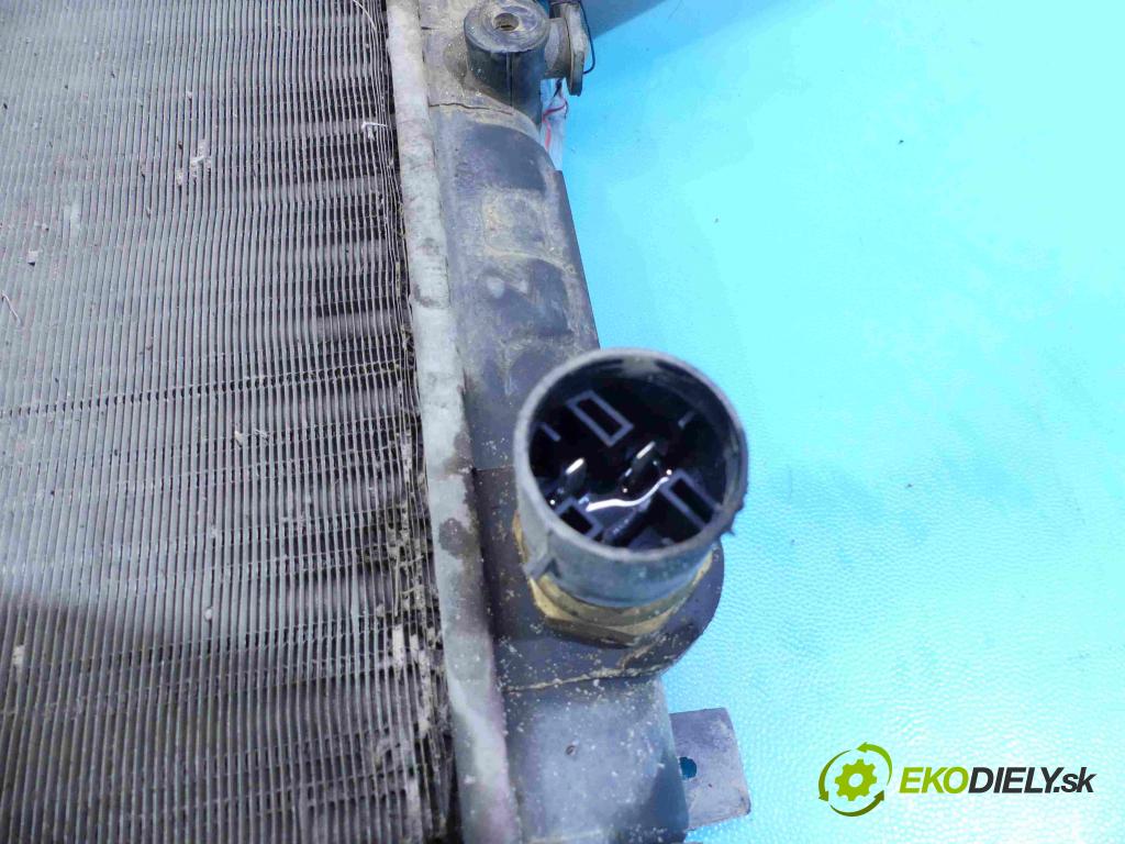 Opel Vectra A 1988-1995 1.6 71 HP manual 52 kW 1598 cm3 4- chladič voda:  (Chladiče vody)