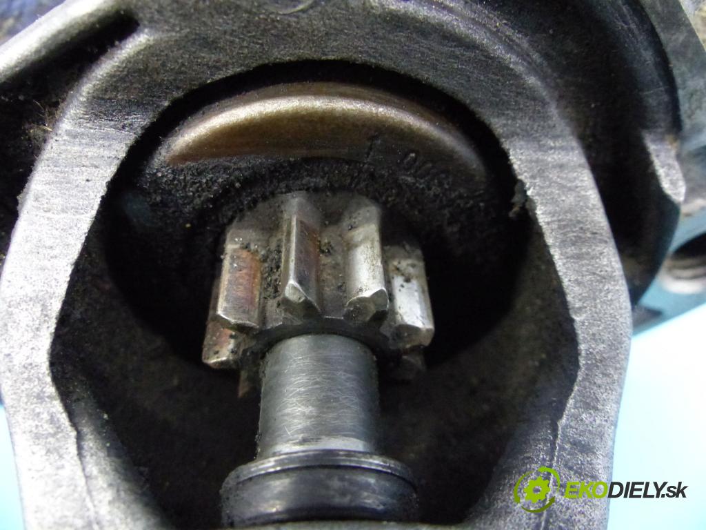 Audi A4 B5 1994-2001 1.6 101 HP manual 74 kW 1595 cm3 4- štartér  (Štartéry)