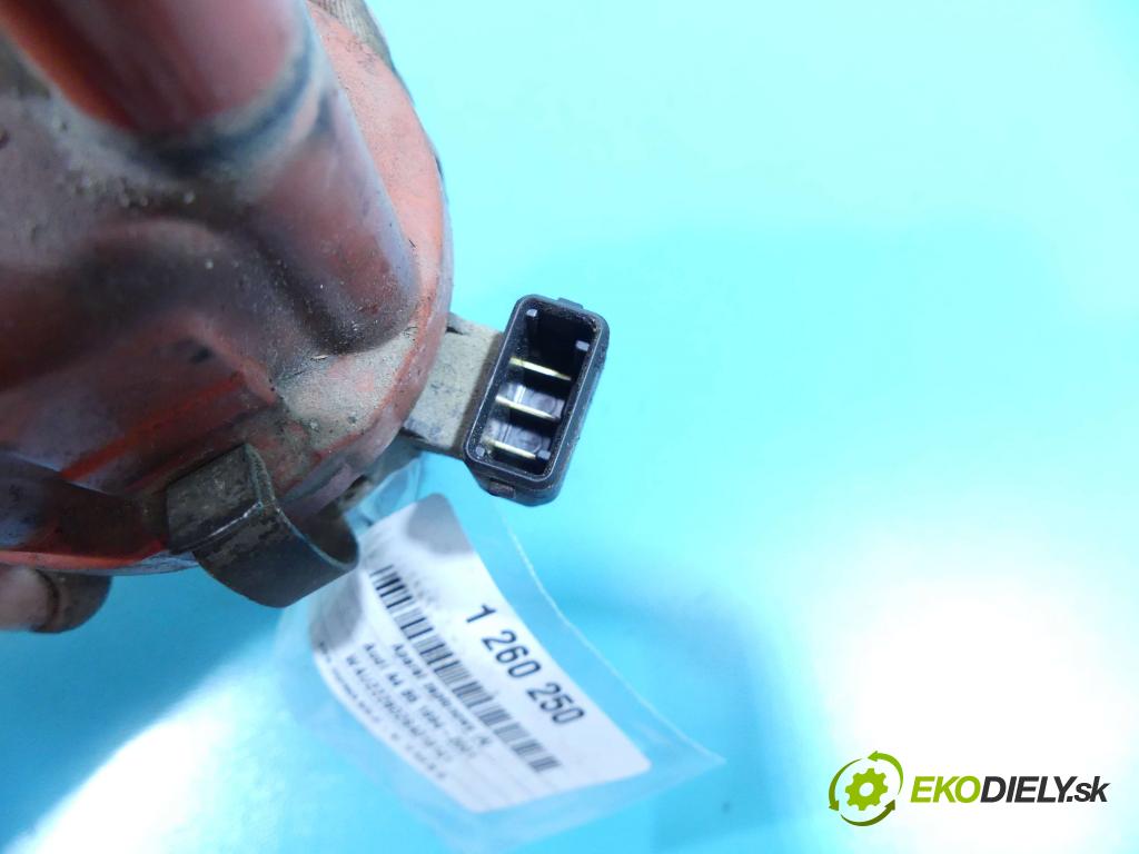 Audi A4 B5 1994-2001 1.6 101 HP manual 74 kW 1595 cm3 4- rozdeľovač 050905205AR (Rozdeľovače)