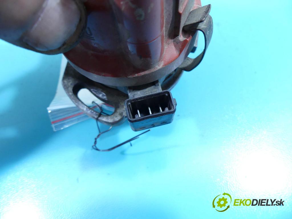 Vw Polo III 6N 1994-2001 1.0 45KM manual 33 kW 1043 cm3 3- rozdeľovač 030905205AA (Rozdeľovače)