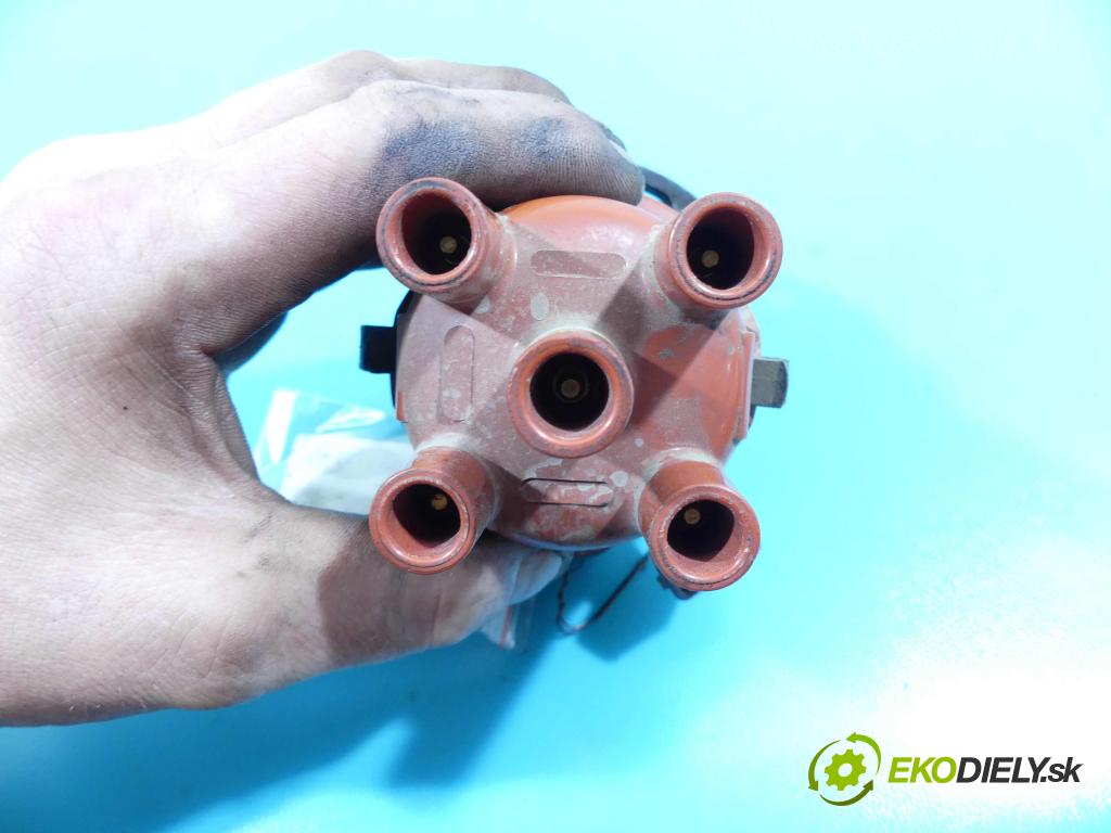 Vw Polo III 6N 1994-2001 1.0 45KM manual 33 kW 1043 cm3 3- rozdeľovač 030905205AA (Rozdeľovače)