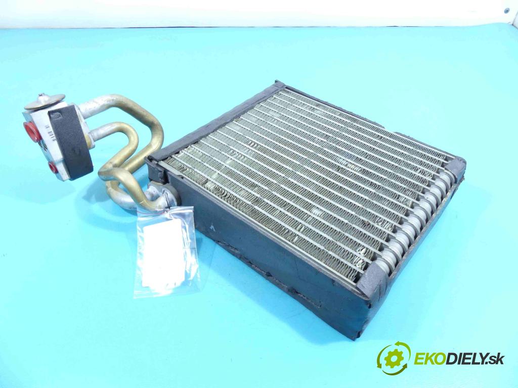 Honda CR-V II 2001-2006 2.0 16v 150 HP manual 110 kW 1998 cm3 5- radiator  (Radiátory kúrenia)