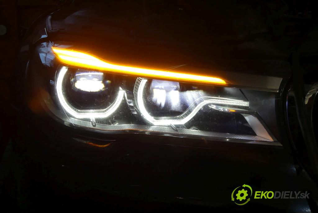 Bmw 7 G11 2015-2022 3.0d 265KM automatic 195 kW 2993 cm3 4- Reflektor: pravý 7471328 (Pravé)