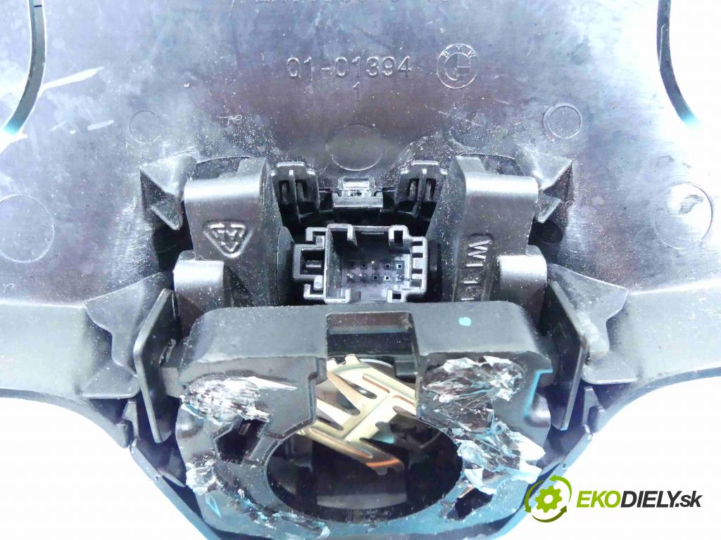 Bmw 7 G11 2015-2022 3.0d 265KM automatic 195 kW 2993 cm3 4- zpětné zrcátko vnitřní  (Světla vnitřní)