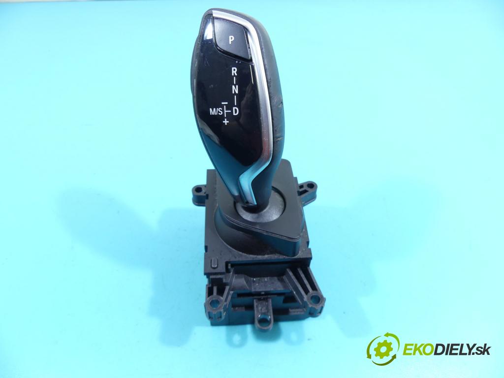 Bmw 7 G11 2015-2022 3.0d 265KM automatic 195 kW 2993 cm3 4- Páka: Změny: stupeň,rýchlosť 6825606 (Rýchlostné páky / kulisy)