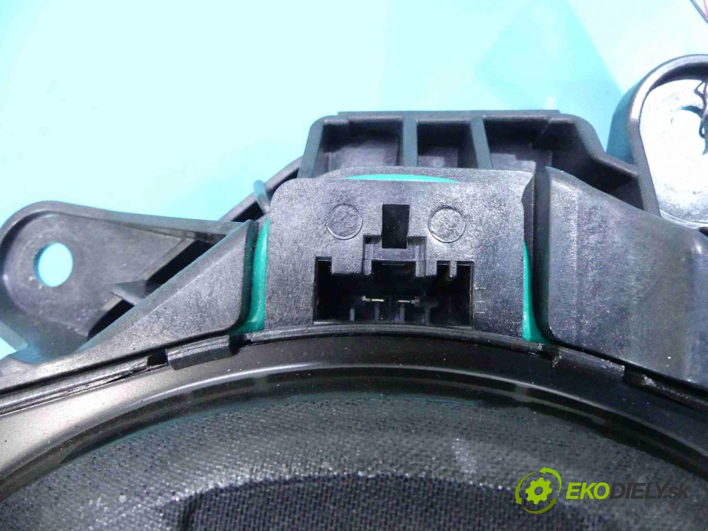 Bmw 7 G11 2015-2022 3.0d 265KM automatic 195 kW 2993 cm3 4- Subwoofer: 6801075 (Audio zariadenia)