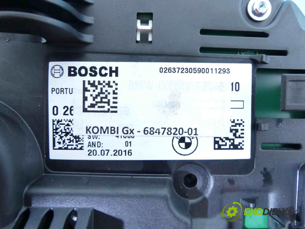 Bmw 7 G11 2015-2022 3.0d 265KM automatic 195 kW 2993 cm3 4- prístrojovka/ budíky 6847820 (Prístrojové dosky, displeje)