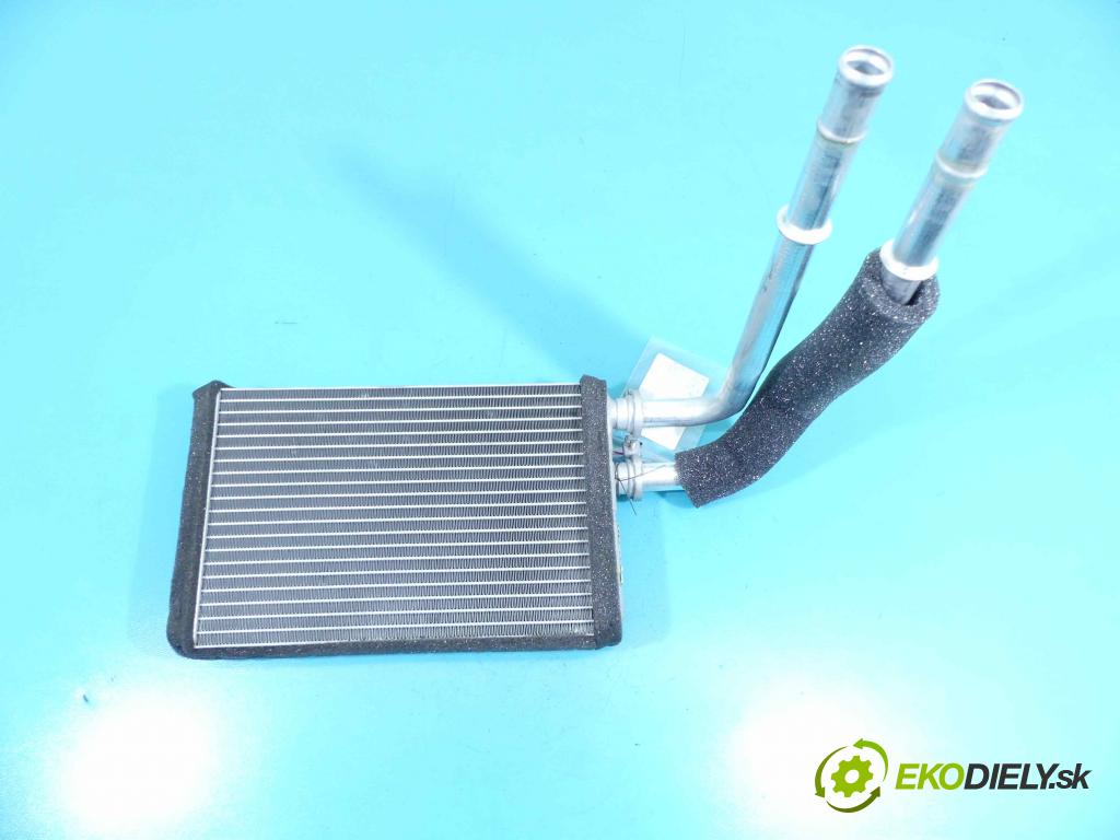 Bmw 7 G11 2015-2022 3.0d 265KM automatic 195 kW 2993 cm3 4- radiátor EZ686001 (Radiátory topení)