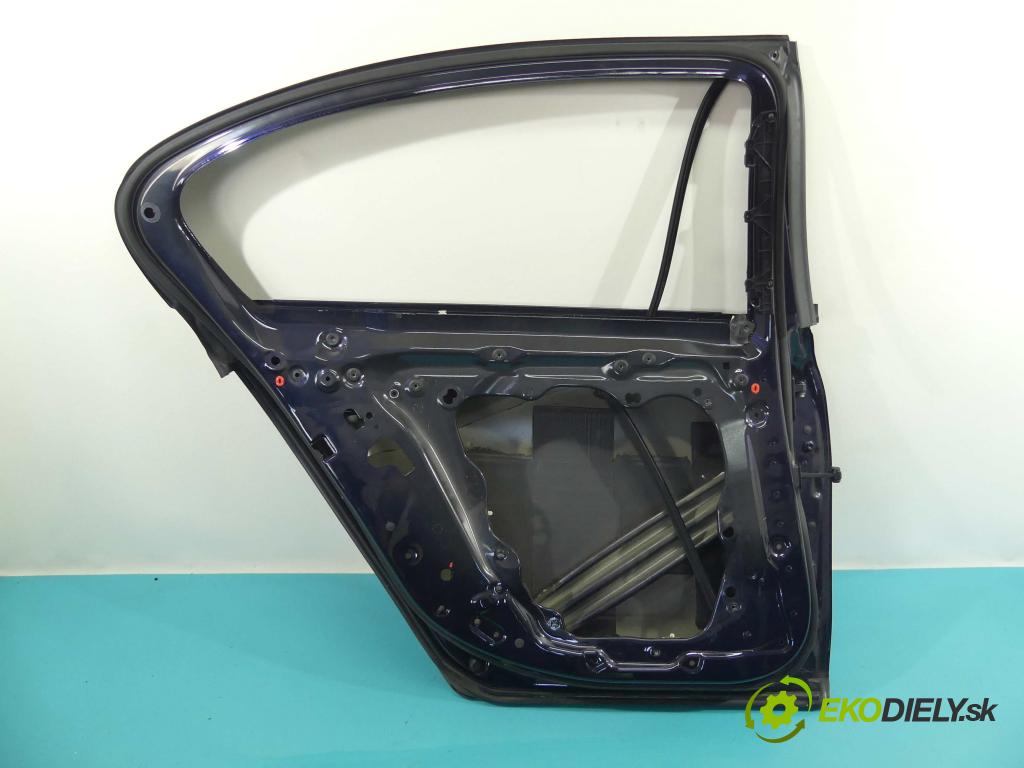 Bmw 7 G11 2015-2022 3.0d 265KM automatic 195 kW 2993 cm3 4- dvere zadné ľavé  (Kľučka dverí ostatné)