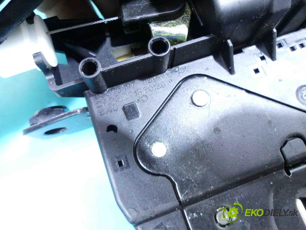 Bmw X5 F15 2013-2018 3.0d 313 hp automatic 230 kW 2993 cm3 5- zámek kufrových dveří zadní 51244817123