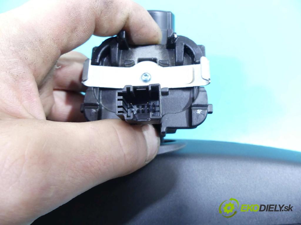 Bmw X5 F15 2013-2018 3.0d 313 hp automatic 230 kW 2993 cm3 5- zpětné zrcátko vnitřní 9290704 (Světla vnitřní)