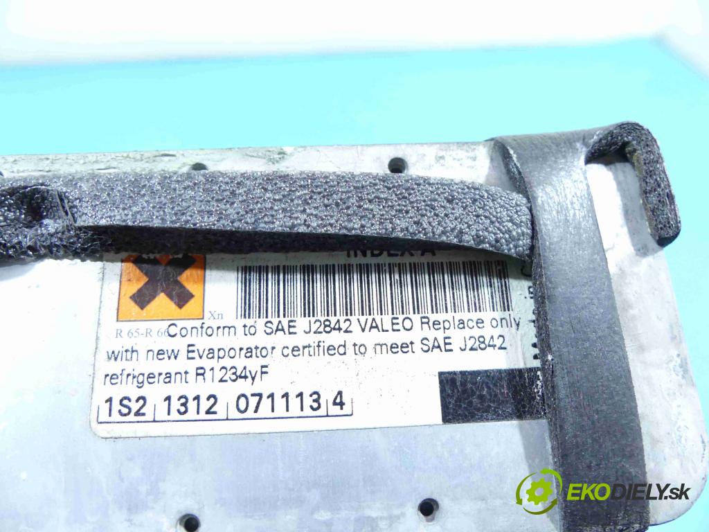 Bmw X5 F15 2013-2018 3.0d 313 HP automatic 230 kW 2993 cm3 5- radiator T1028988HA (Radiátory kúrenia)