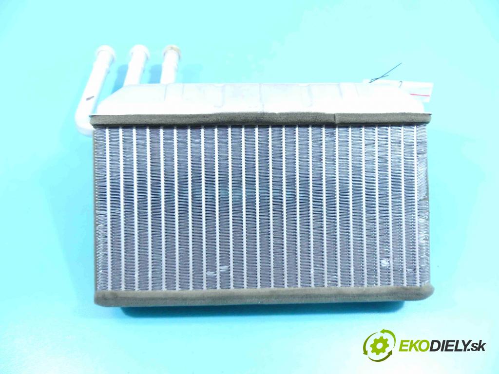 Bmw X5 F15 2013-2018 3.0d 313 hp automatic 230 kW 2993 cm3 5- radiátor 669180B (Radiátory topení)