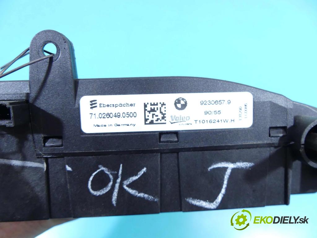 Bmw X5 F15 2013-2018 3.0d 313 hp automatic 230 kW 2993 cm3 5- radiátor 9230657 (Radiátory topení)