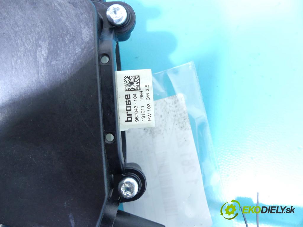 Bmw X5 F15 2013-2018 3.0d 313 hp automatic 230 kW 2993 cm3 5- zámek kufrových dveří zadní 7303443