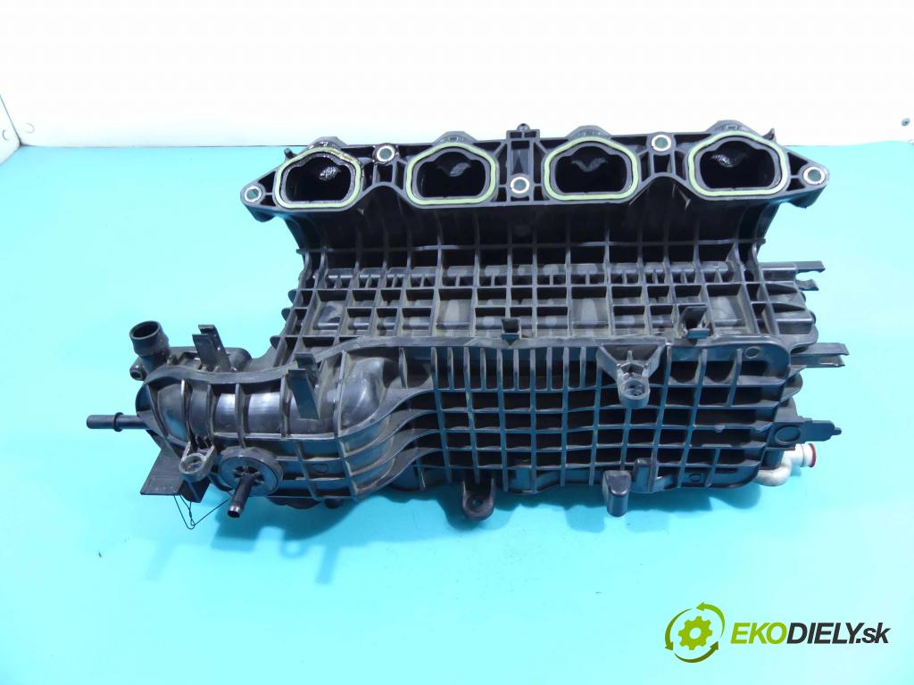 Vw Jetta VI 2010-2018 1.4 tsi 125 HP automatic 92 kW 1395 cm3 4- zvod nasávací 04E129711L (Sacie potrubia)