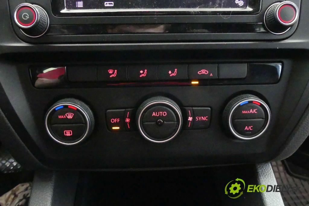 Vw Jetta VI 2010-2018 1.4 tsi 125 HP automatic 92 kW 1395 cm3 4- panel kúrenia 1K8907044CD