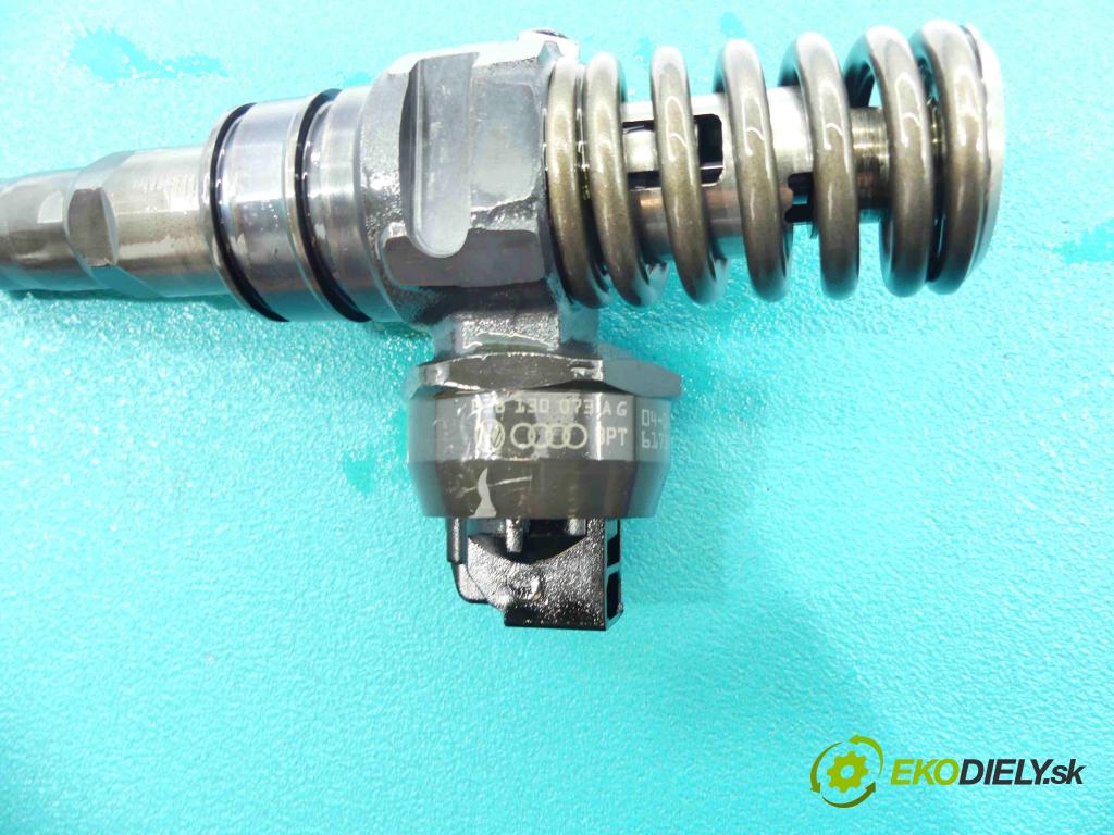 Vw Golf V 2003-2009 1.9 tdi 105 HP manual 77 kW 1896 cm3 5- vstrekovacie čerpadlo 0414720215 (Vstrekovače)