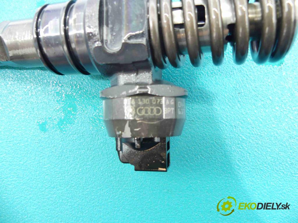 Vw Golf V 2003-2009 1.9 tdi 105 HP manual 77 kW 1896 cm3 5- vstrekovacie čerpadlo 0414720215 (Vstrekovače)