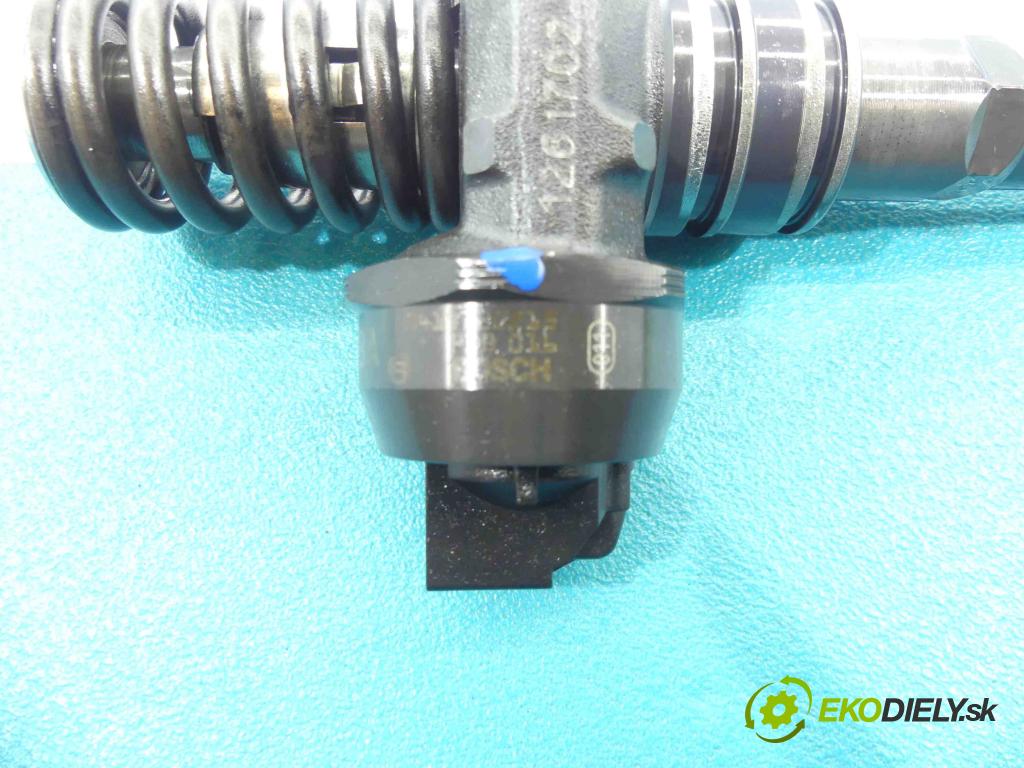 Vw Polo IV 9N 2001-2009 1.4 tdi 75 HP manual 55 kW 1422 cm3 5- vstrekovacie čerpadlo 041720215 (Vstrekovače)