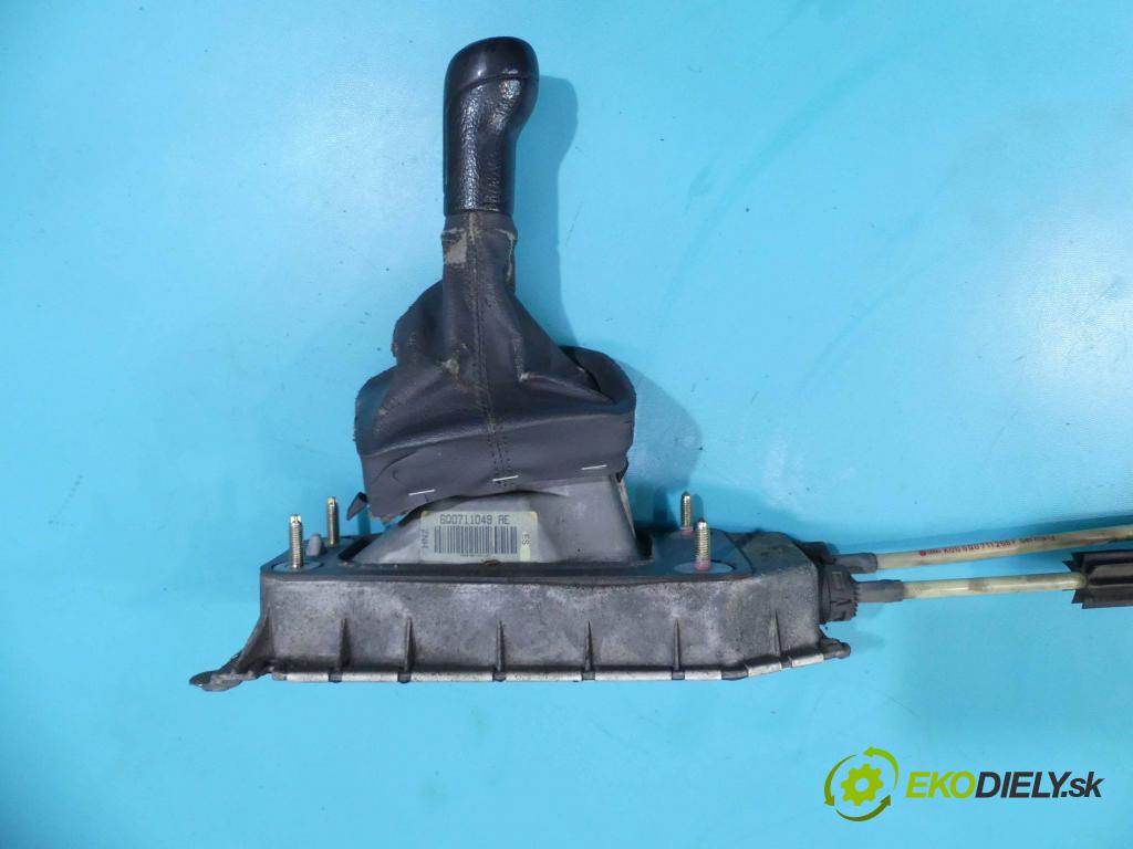 Vw Polo IV 9N 2001-2009 1.4 tdi 75 HP manual 55 kW 1422 cm3 5- Páka: Změny: stupeň,rýchlosť 6Q0711049AE (Rýchlostné páky / kulisy)