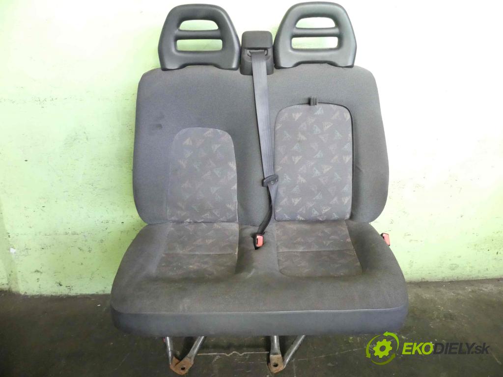 Citroen Jumper I 1994-2006 2.2 hdi 101 HP manual 74 kW 2179 cm3 5- Sedačka pravý  (Sedačky, sedadlá)