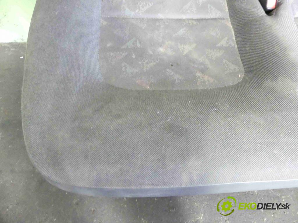 Citroen Jumper I 1994-2006 2.2 hdi 101 HP manual 74 kW 2179 cm3 5- Sedačka pravý  (Sedačky, sedadlá)