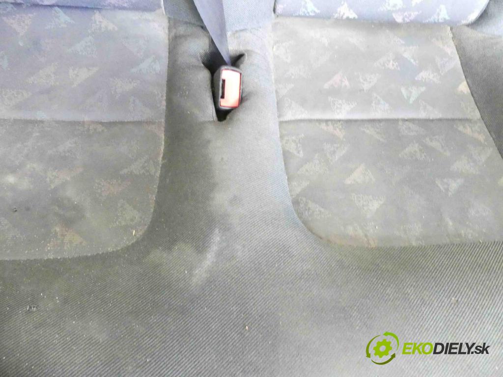 Citroen Jumper I 1994-2006 2.2 hdi 101 HP manual 74 kW 2179 cm3 5- Sedačka pravý  (Sedačky, sedadlá)