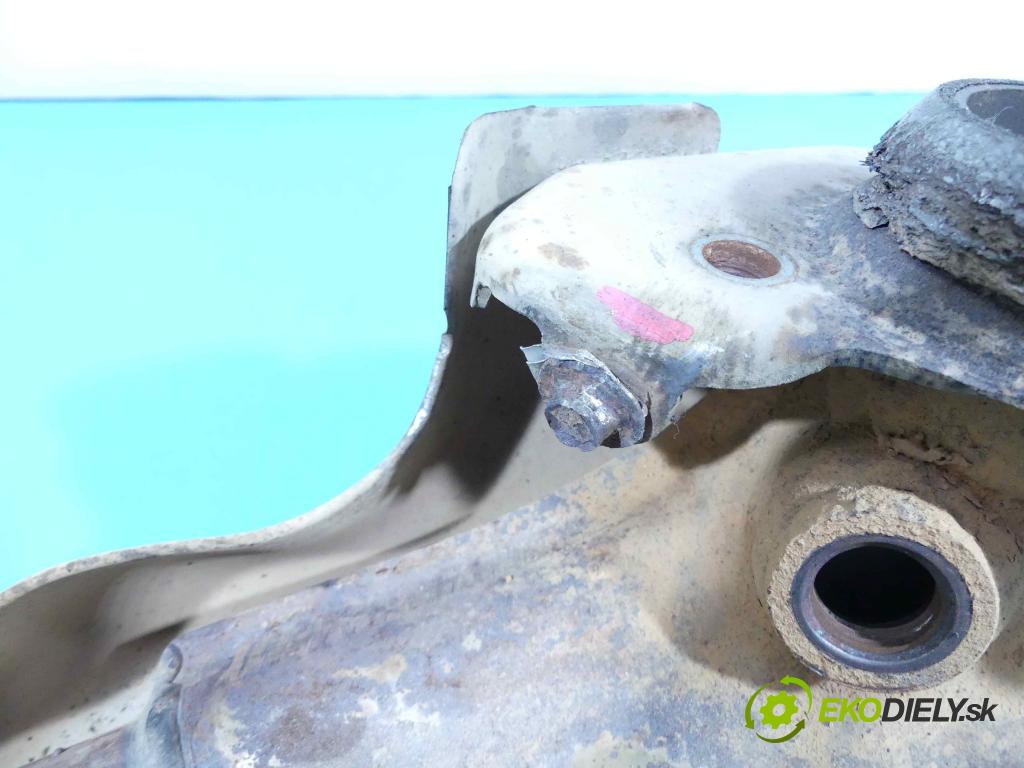 Renault Clio III 2005-2012 1.4 16v (K4J780) 98 hp manual 72 kW 1390 cm3 5- potrubí výfuk (Výfukové potrubí)