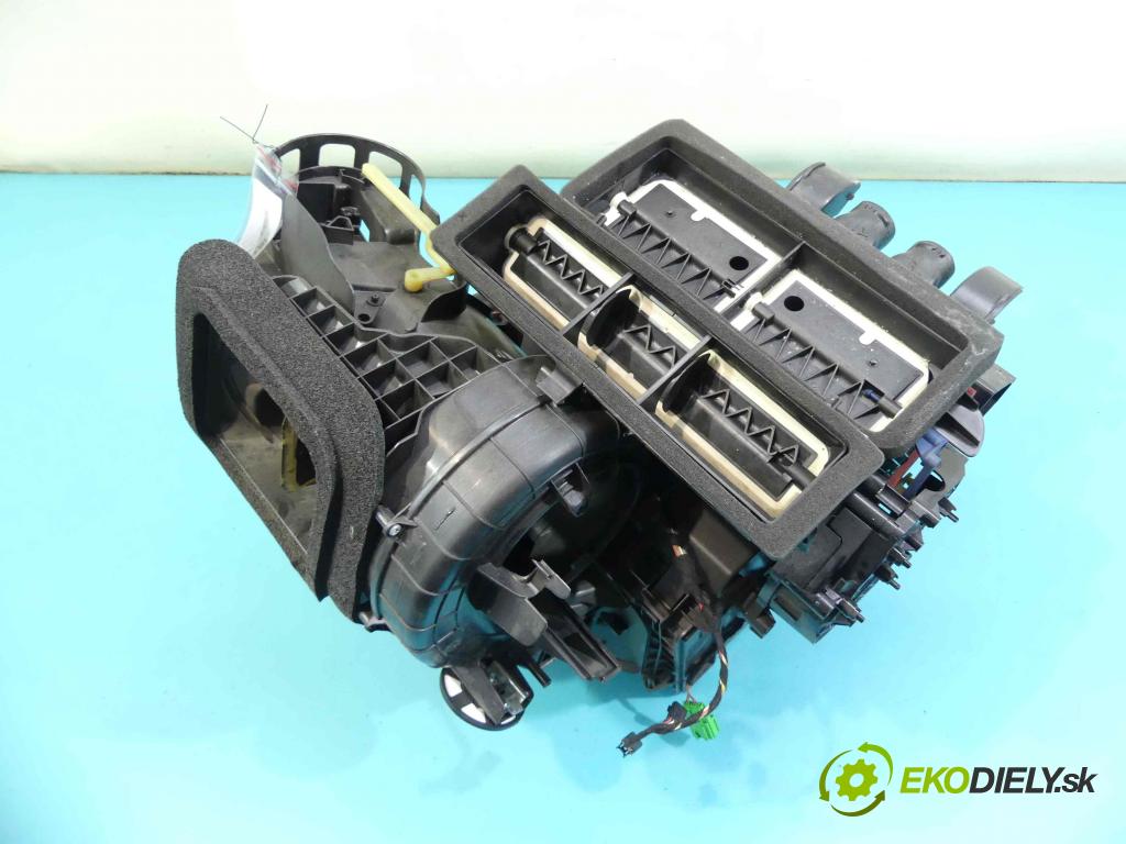 Land rover Discovery Sport 2014-2019 L550 2.0 D 179KM automatic 132 kW 1965 cm3 5- radiator FK72-19B555-CF (Radiátory kúrenia)