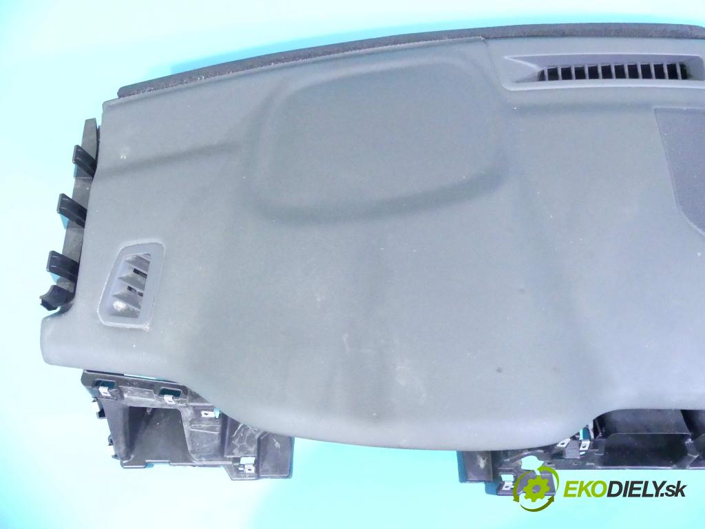 Land rover Discovery Sport 2014-2019 L550 2.0 TD 179KM automatic 132 kW 1965 cm3 5- kokpit,pristrojová doska rozdeľovacia 162850441