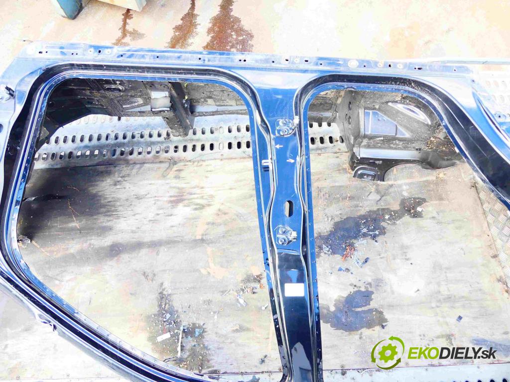 Land rover Discovery Sport 2014-2019 L550 2.0 TD 179KM automatic 132 kW 1965 cm3 5- práh pravý  (Ostatní)