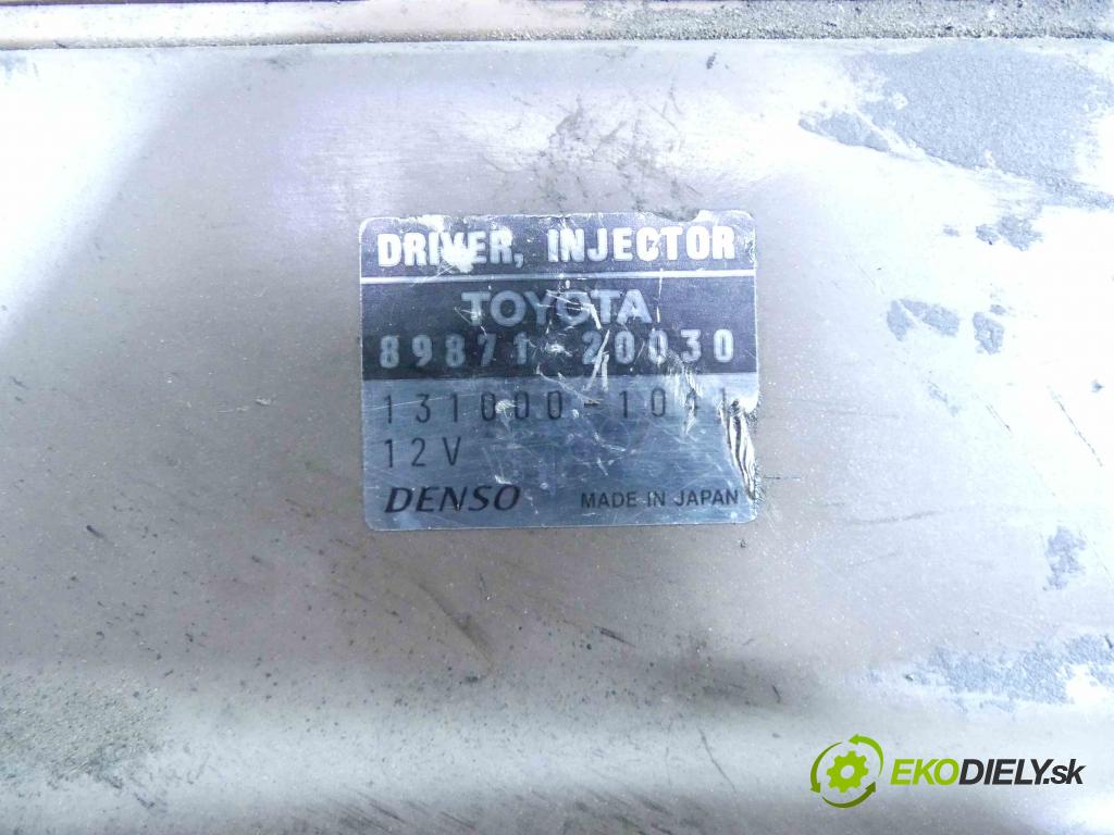 Toyota Corolla Verso I 2001-2004 2.0 D4D 90 HP manual 66 kW 1995 cm3 5- modul riadiaca jednotka 89871-20030 (Ostatné)