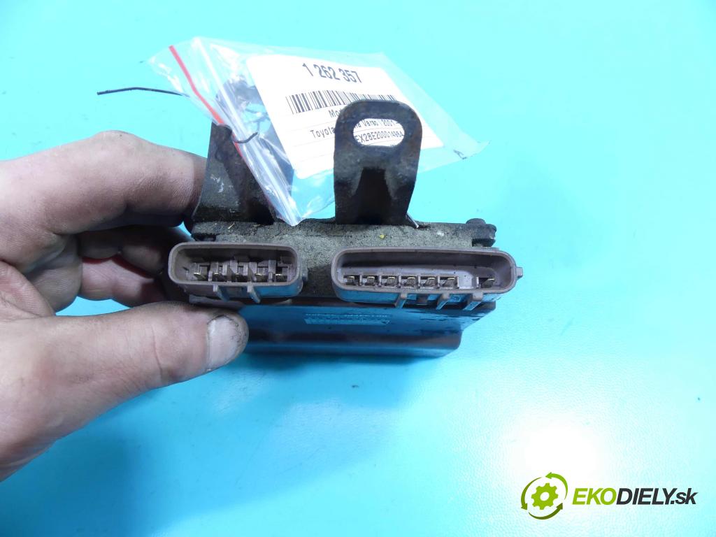 Toyota Corolla Verso I 2001-2004 2.0 D4D 90 HP manual 66 kW 1995 cm3 5- modul riadiaca jednotka 89871-20030 (Ostatné)