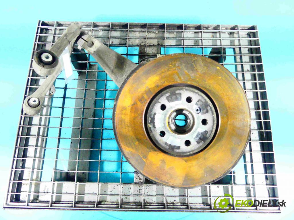 Bmw 7 G11 2015-2022 3.0d 265KM automatic 195 kW 2993 cm3 4- náboj ľavé  (Náboje)