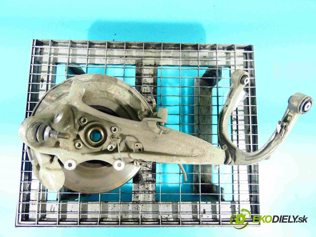 Bmw 7 G11 2015-2022 3.0d 265KM automatic 195 kW 2993 cm3 4- náboj pravé  (Náboje)