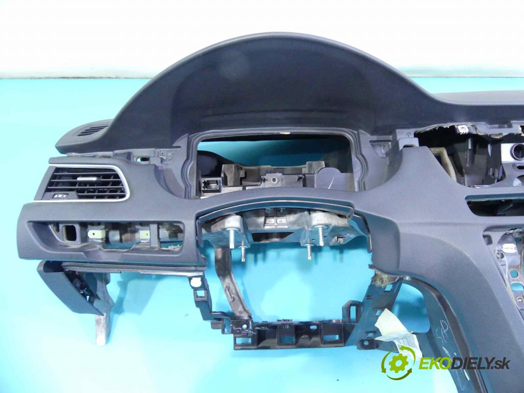 Peugeot 508 2010-2018 1.6 THP 156 HP manual 115 kW 1598 cm3 5- kokpit,pristrojová doska rozdeľovacia