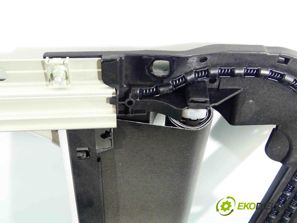 Peugeot 508 2010-2018 1.6 THP 156 hp manual 115 kW 1598 cm3 5- Střešní okno: 96871211 (Okna karoserie)