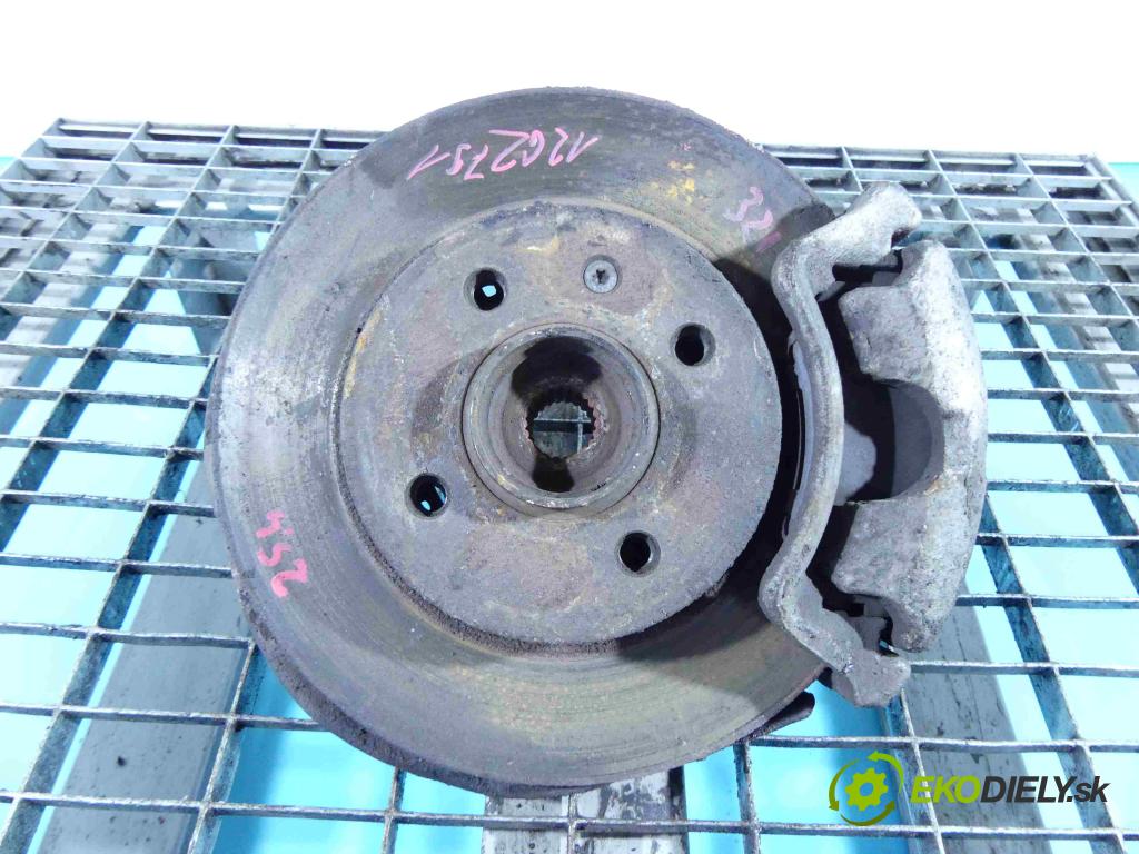 Vw Passat B4 1993-1997 1.8 90 HP manual 66 kW 1781 cm3 5- náboj pravé  (Náboje)