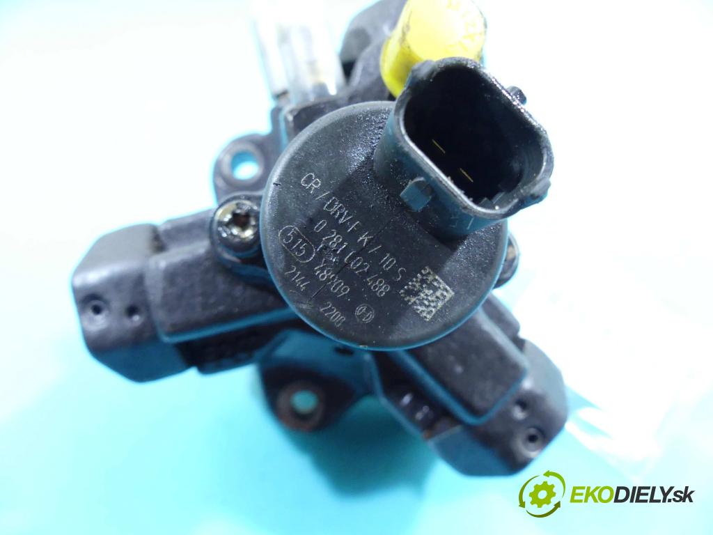 Alfa romeo Gt 1.9 jtd 150 HP manual 110 kW 1910 cm3 3- čerpadlo vstrekovacia 0281002488 (Vstrekovacie čerpadlá)