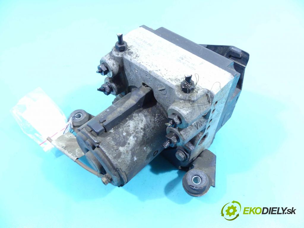 Audi A4 B5 1994-2001 1.6 SR 101 HP manual 74 kW 1595 cm3 4- čerpadlo abs  (Pumpy ABS)