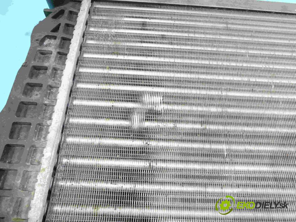 Audi A4 B5 1994-2001 1.6 SR 101 HP manual 74 kW 1595 cm3 4- chladič  (Chladiče)