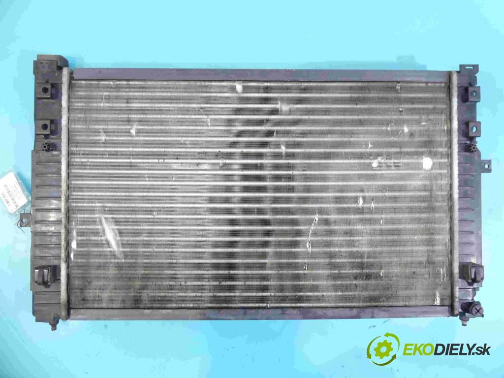 Audi A4 B5 1994-2001 1.6 SR 101 HP manual 74 kW 1595 cm3 4- chladič  (Chladiče)