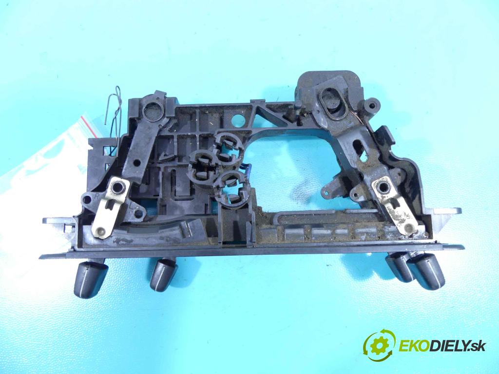 Toyota Rav4 I 1994-2000 2.0 16v 128 HP manual 94 kW 1998 cm3 3- panel kúrenia