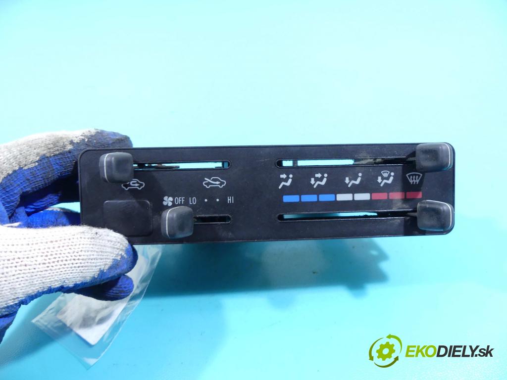 Toyota Rav4 I 1994-2000 2.0 16v 128 HP manual 94 kW 1998 cm3 3- panel kúrenia