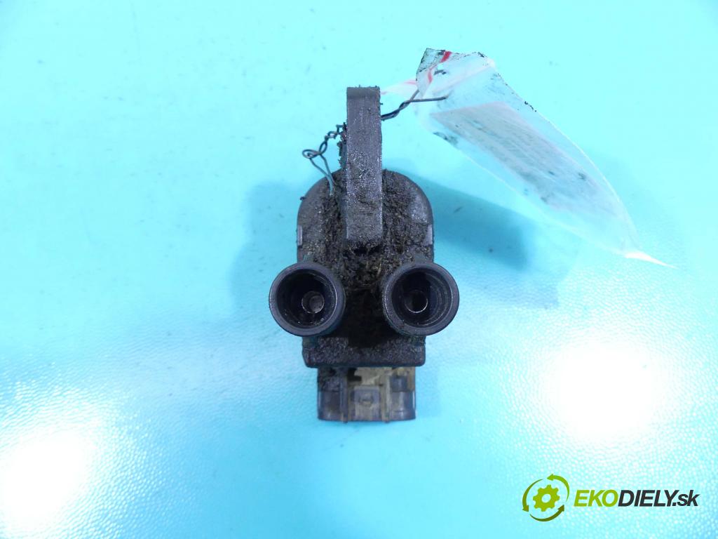 Toyota Rav4 I 1994-2000 2.0 16v 128 HP manual 94 kW 1998 cm3 3- cievka zapaľovacia  (Zapaľovacie cievky, moduly)