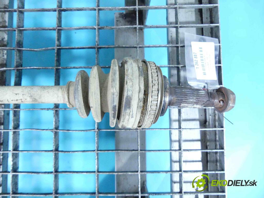 Toyota Rav4 I 1994-2000 2.0 16v 128 HP manual 94 kW 1998 cm3 3- poloos pravé  (Poloosy)