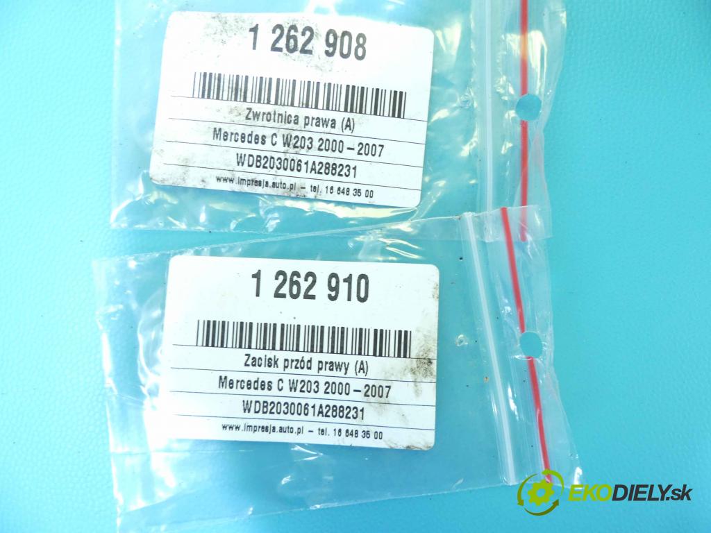 Mercedes C W203 2000-2007 2,2.0 cdi 143 HP manual 105 kW 2148 cm3 4- náboj pravé  (Náboje)