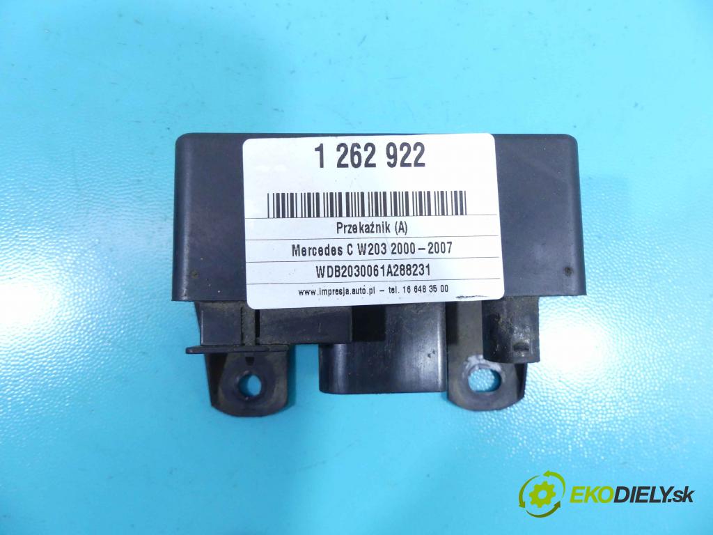 Mercedes C W203 2000-2007 2,2.0 cdi 143 HP manual 105 kW 2148 cm3 4- Relé:  (Relé)