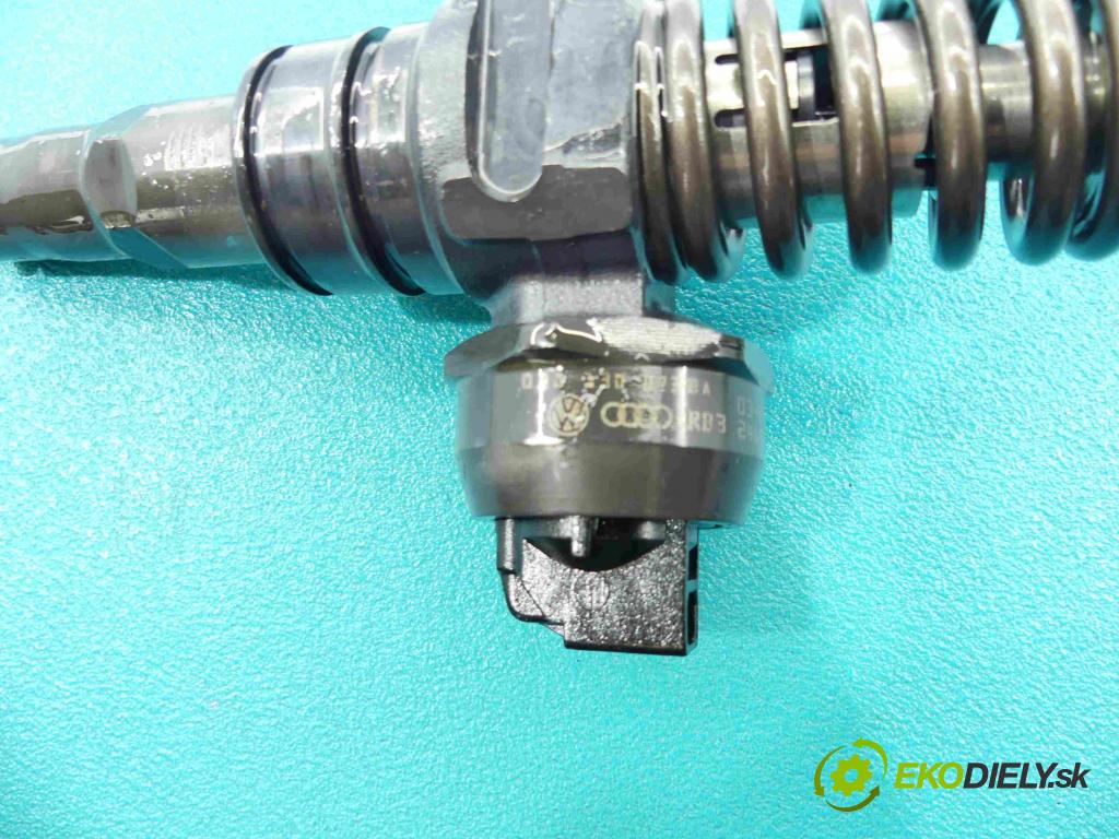 Vw Passat B5 1995-2005 1.9 TDi 131 HP manual 96 kW 1896 cm3 5- vstrekovacie čerpadlo 0414720216 (Vstrekovače)